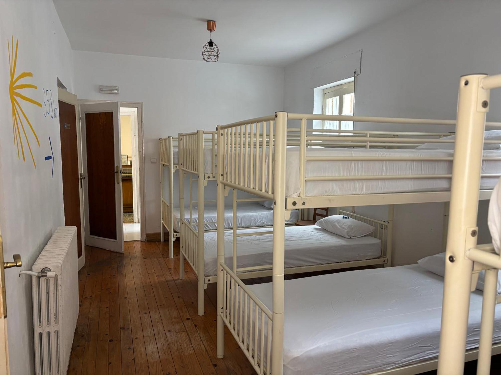 La Casa Verde Albergue Сан-Мартін-дель-Каміно Екстер'єр фото